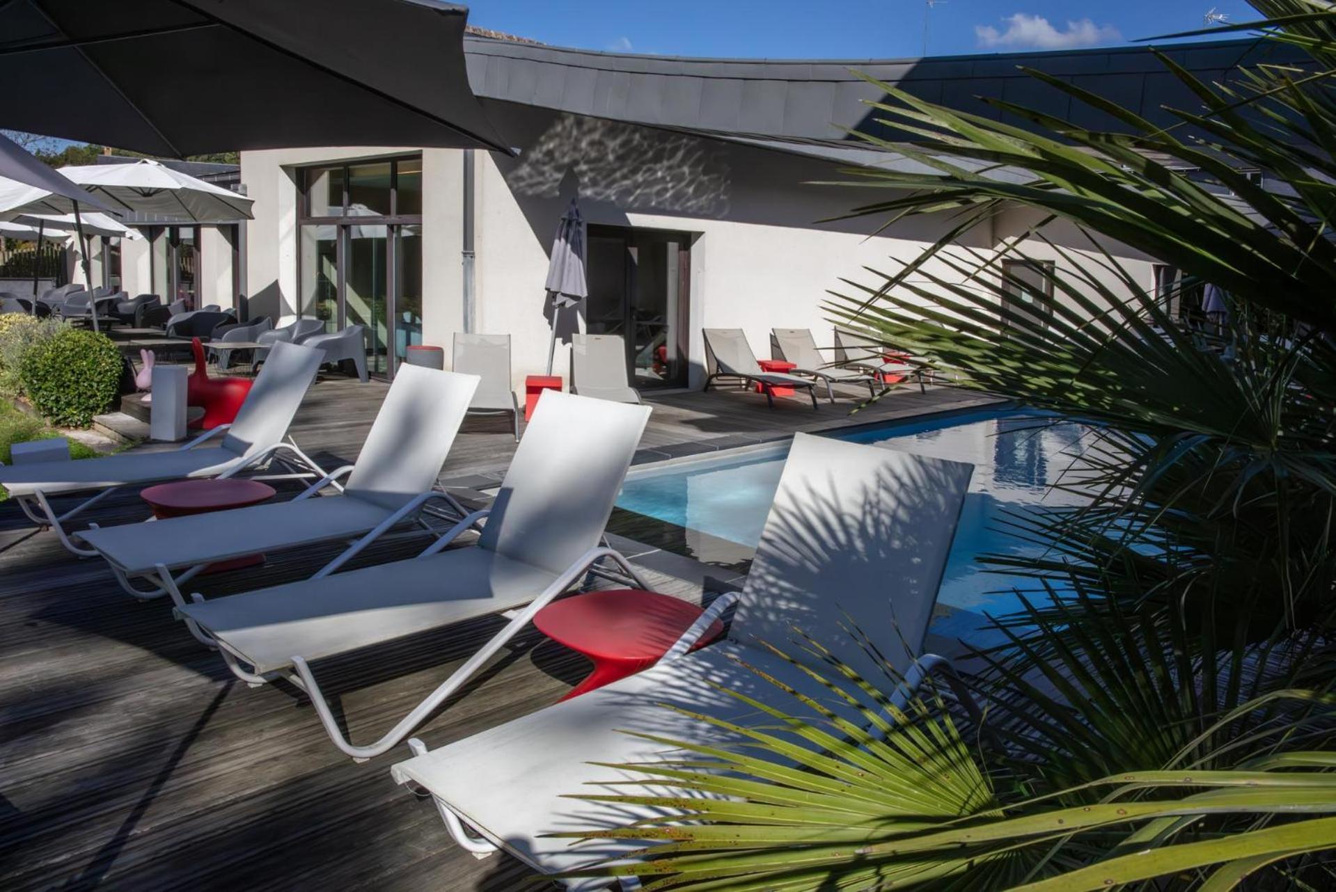 L'Aubiniere Hotel Restaurant & Spa Saint-Ouen-les-Vignes Exterior foto